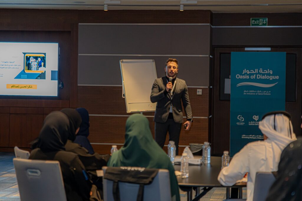 منتدى واحة الحوار الأول من نوعه يؤكد على دور السياحة في نشر الهوية الخليجية