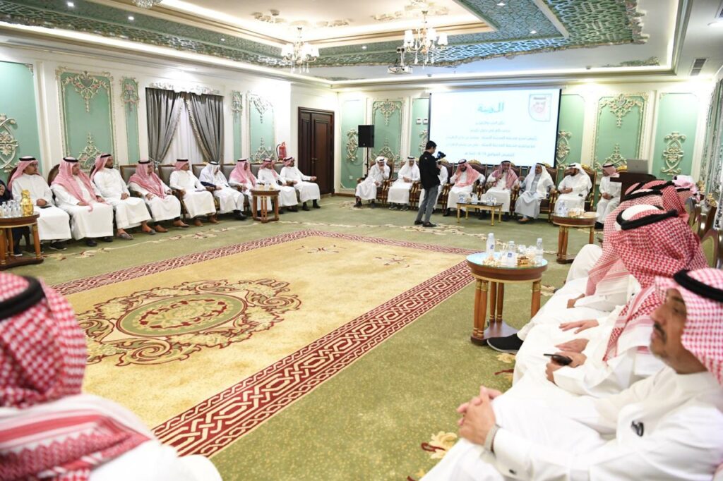 منسوبو “المدينة” يحتفون بتكريم محمد الزهراني وعلي