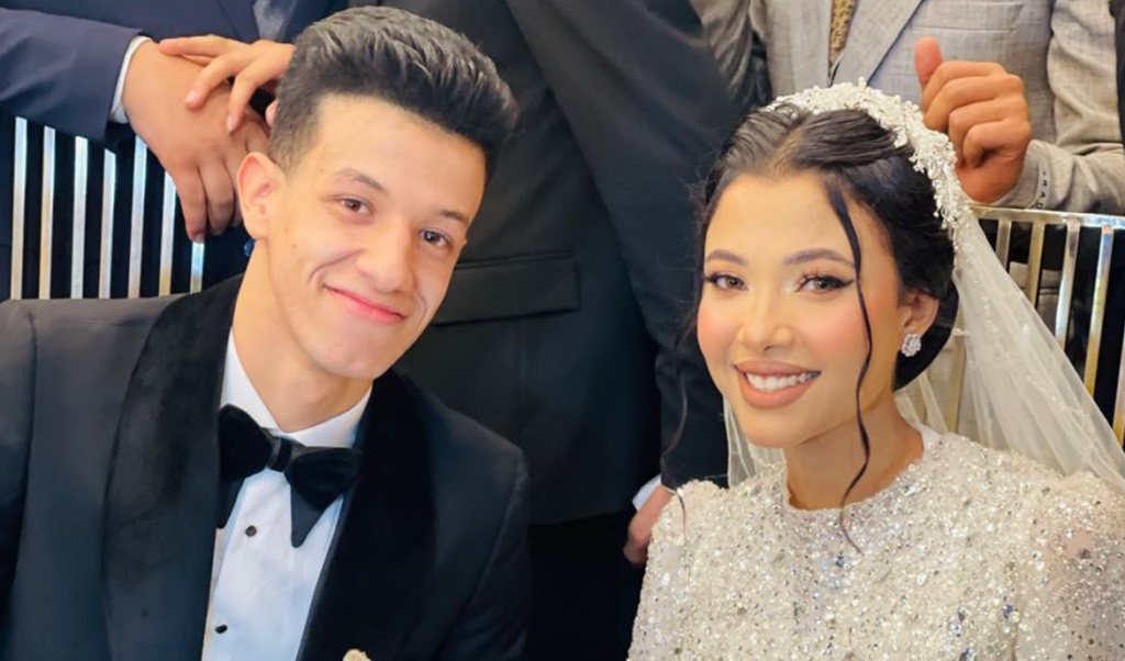 صحيفة “عكاظ اليوم” تهنئ بشار وندى بمناسبة الزفاف السعيد