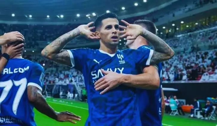 كانسيلو:  الدوري السعودي أصبح أسطوريًا