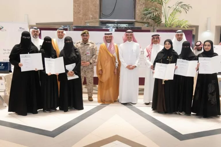 92-مشروعًا-تقنيًا-لخريجي-”علوم-الحاسب“-بجامعة-الإمام-عبدالرحمن