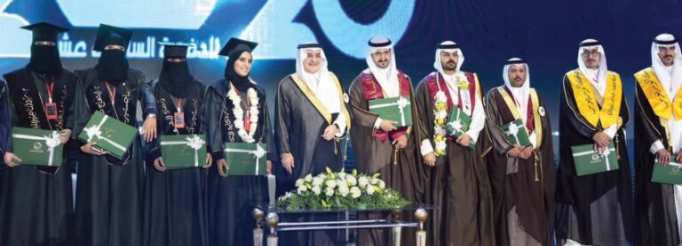 أمير-تبوك-للخرِّيجين:-المملكة-بلد-الفرص-وتحقيق-الأحلام