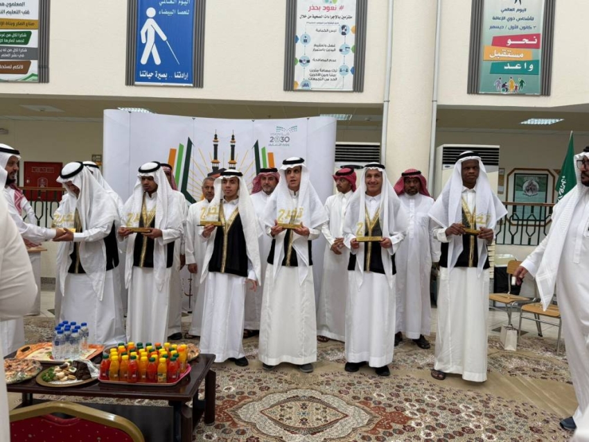 معهد-النور-للمكفوفين-بمكة-المكرمة-يحتفل-بتخرج-طلابه