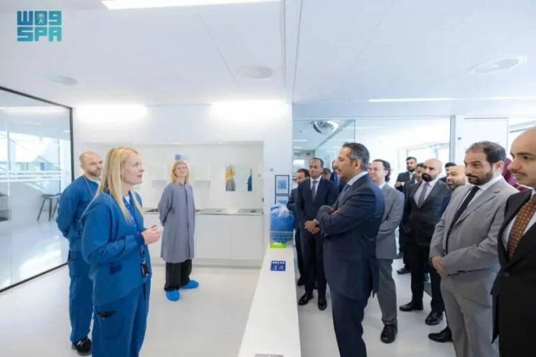 الخريّف-يطّلع-على-الابتكارات-الصناعية-في-شركة-novo-nordisk-ومنتزه-العلوم-dtu-بالدنمارك