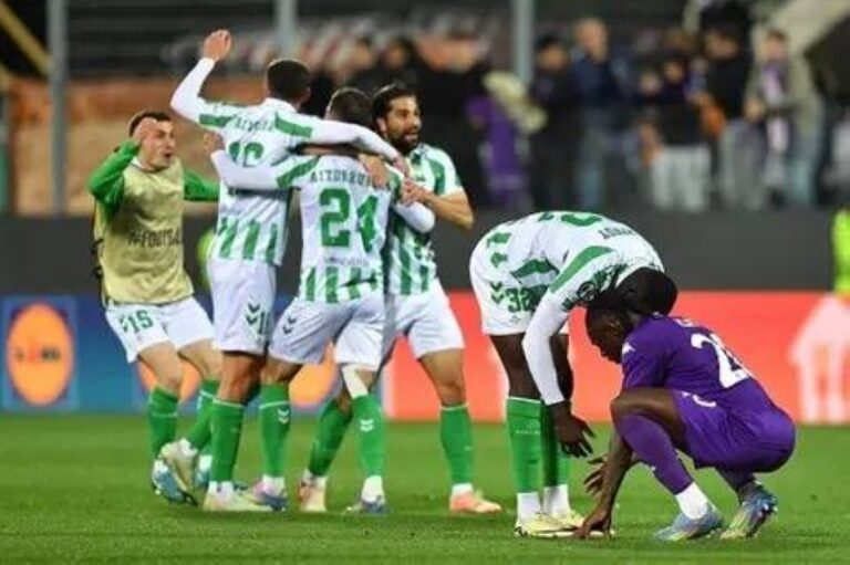 ريال-بيتيس-يتعادل-مع-فيورنتينا-ويلاقي-تشيلسي-في-نهائي-دوري-المؤتمر-الأوروبي