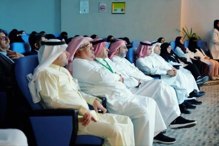 حوالي-208-آلاف-مستفيد-من-خدمات-صحة-القطيف-الافتراضية