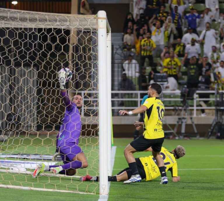 الاتحاد.-دوري-وأمجاد