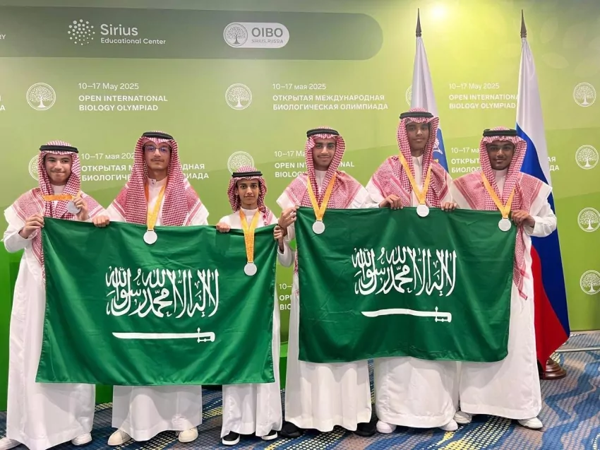 المملكة-تحصد-(6)-ميداليات-فضية-في-أولمبياد-الأحياء-بروسيا
