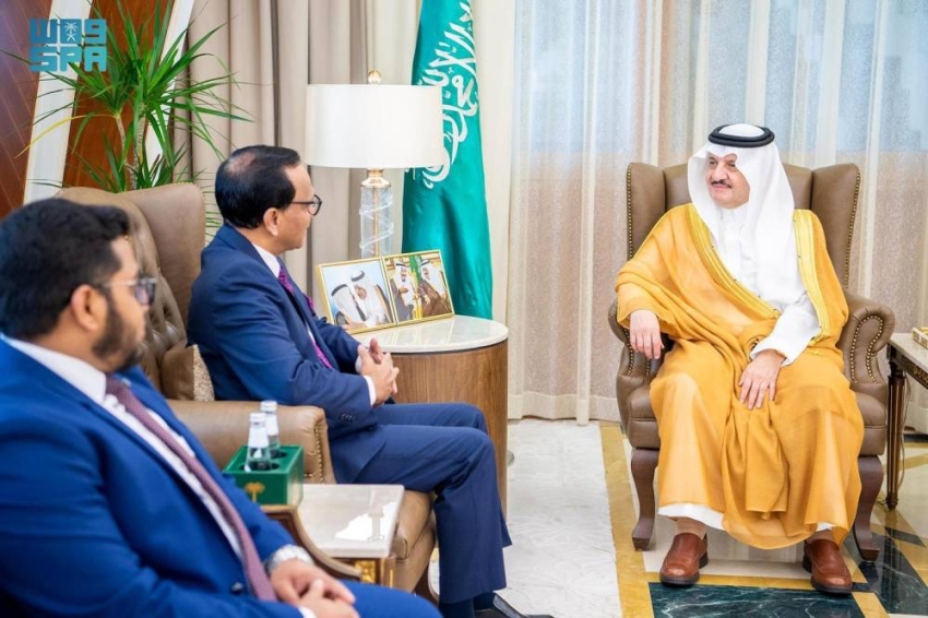 أمير-الشرقية-يستقبل-سفير-جمهورية-سريلانكا-لدى-المملكة