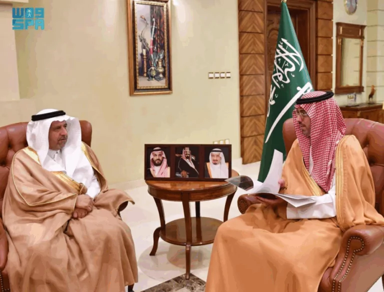 مُحافظ-جدة-يستقبل-نائب-وزير-النقل-والخدمات-اللوجستية-لشؤون-الطرق