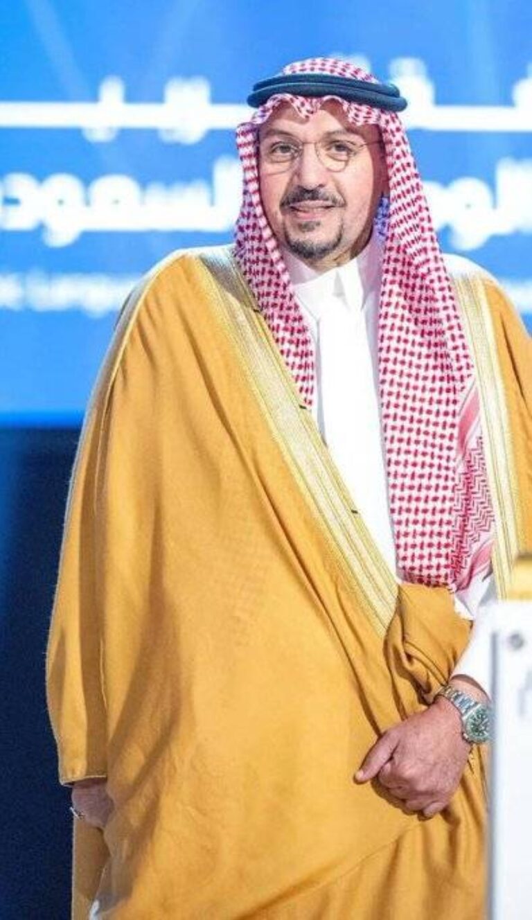 أمير-القصيم-يوجّه-باستمرار-العمل-خلال-إجازة-عيد-الأضحى