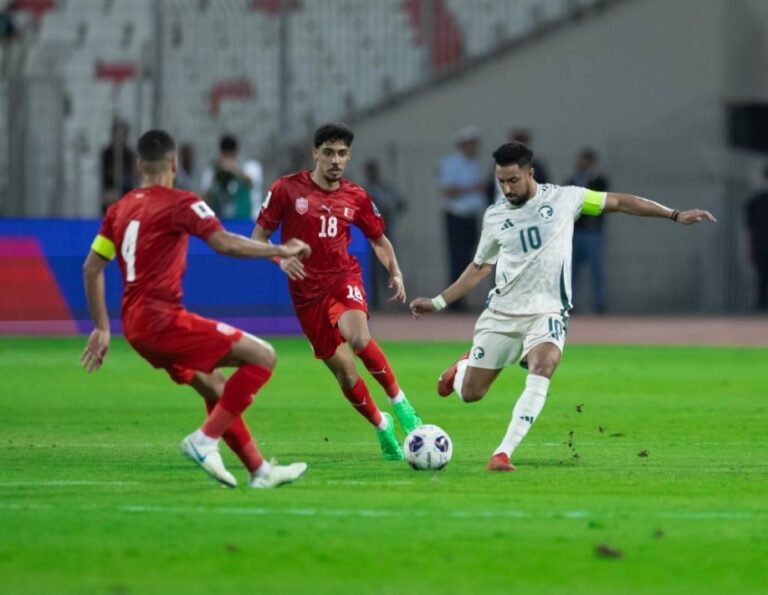 الأخضر-يتغلب-على-المنتخب-البحريني-بثنائية-نظيفة