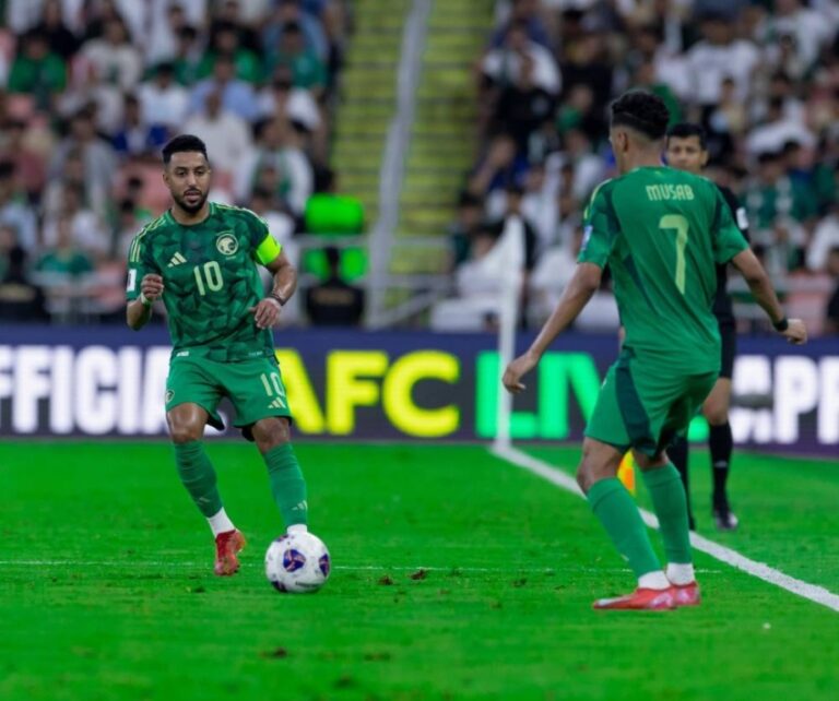 تصفيات-مونديال-2026:-السعودية-وقطر-تستضيفان-الملحق-الآسيوي