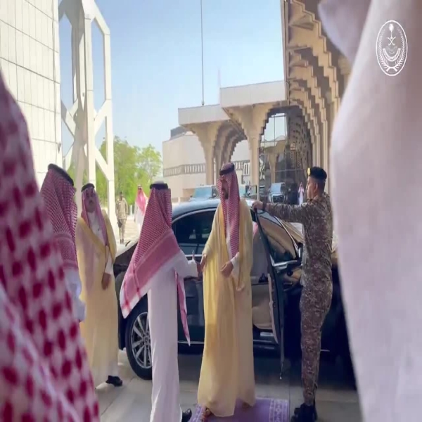 أمير-الشرقية-يستقبل-منسوبي-الإمارة-المهنئين-بعيد-الأضحى