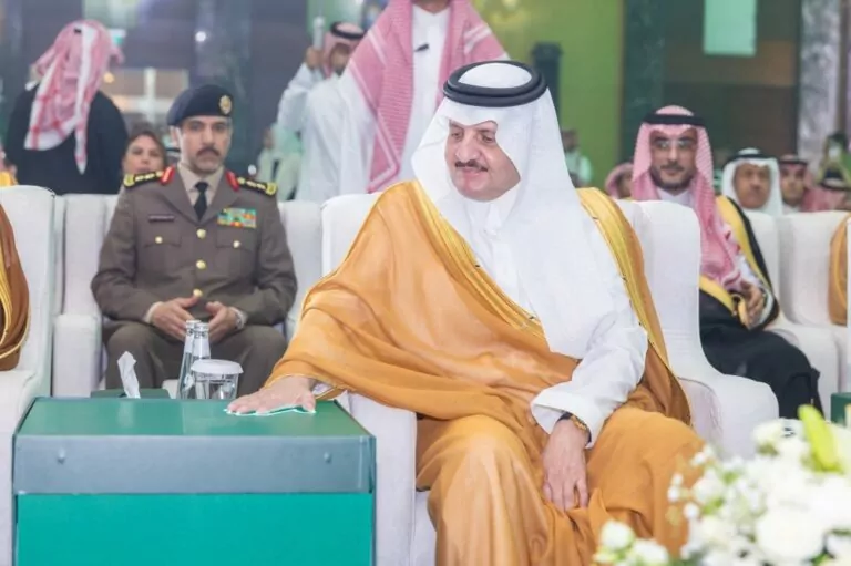 أمير-الشرقية-يرعى-حفل-إطلاق-وجهة-“لازورد”-في-الخُبر