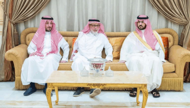 نائب-أمير-المنطقة-الشرقية-يعزي-محمد-البسام-في-وفاة-نجله