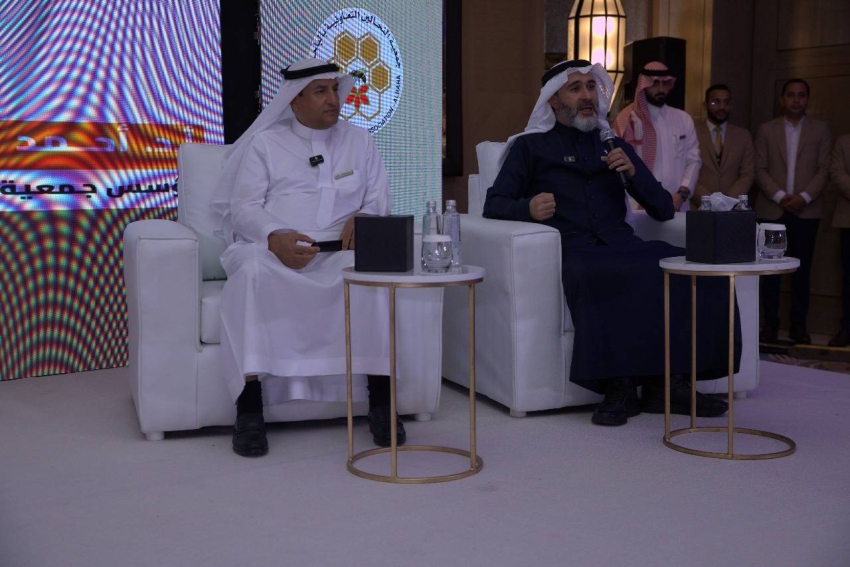 خبير:-الطب-الرياضي-يلجأ-للعسل-لسرعة-شفاء-اللاعبين