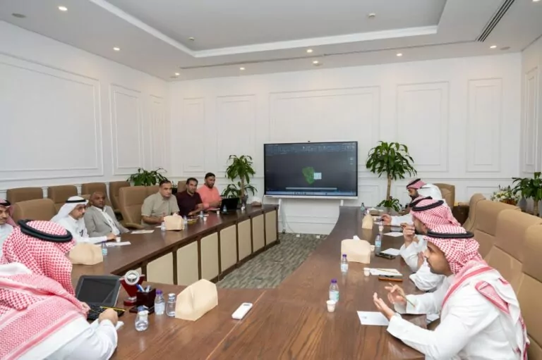 الشرقية.-تعزيز-جودة-التصميم-والتشغيل-للحدائق-بالمشاريع-السكنية