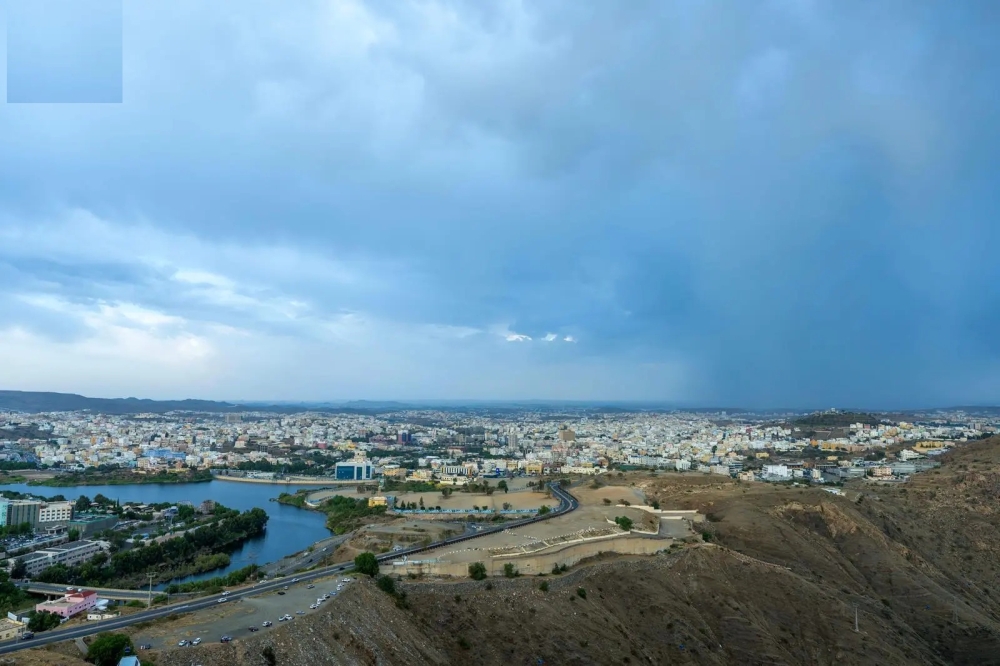 “نجمة-ونهر”-المزار-المفضل-لعشاق-ومحترفي-التصوير-في-أبها