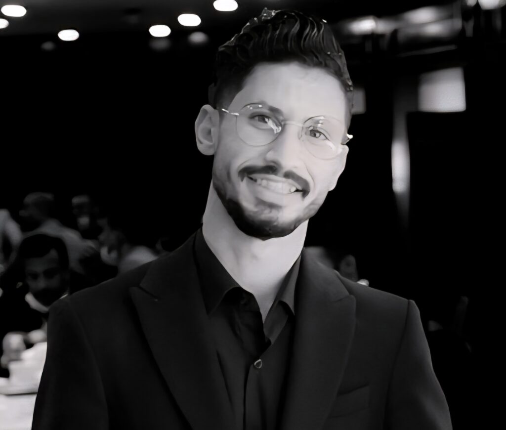 الإعلام الرقمي: ركيزة أساسية في بناء المجتمعات المعاصرة