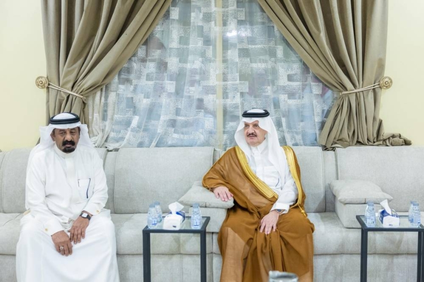 أمير-الشرقية-يعزّي-العبيد-في-وفاة-والدته