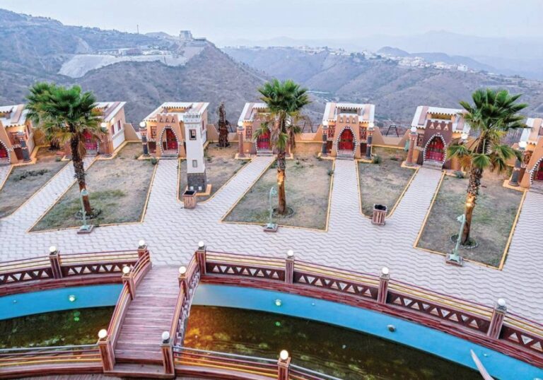 «خلب-المندق»-ممرات-طبيعية-ذات-سحر-خاص