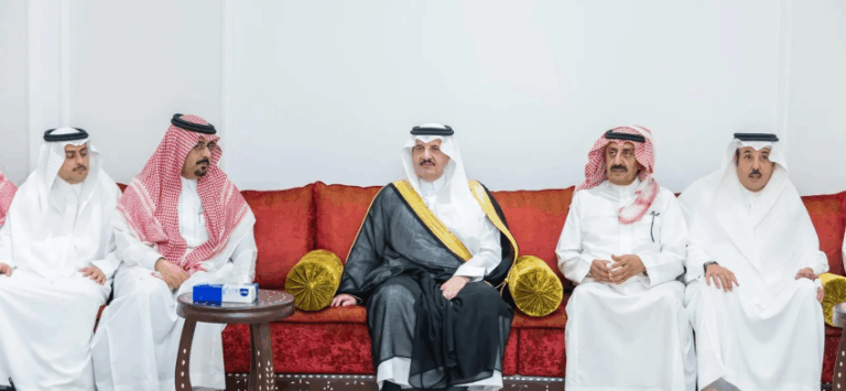 أمير-الشرقية-يقدم-التعازي-لأسرة-حسين-القحطاني