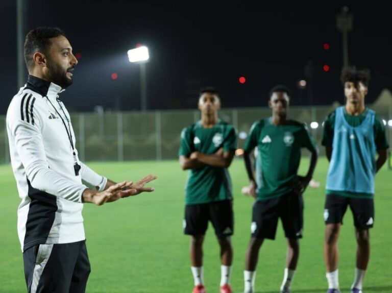 26-لاعبًا-من-المنتخب-تحت-16-يلتحقون-بمعسكر-الطائف-بقيادة-الحنفوش