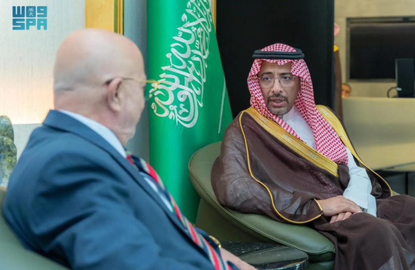 وزير-الصناعة-يبحث-تعزيز-التعاون-وتنمية-الاستثمارات-مع-نظيره-السوري