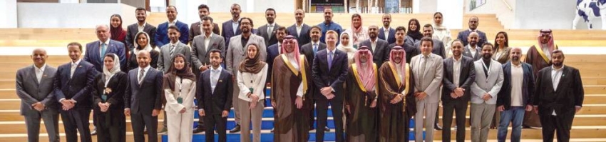 «الأكاديمية»-تطلق-أولى-مراحل-مسار-«قادة-الإعلام»-في-سويسرا
