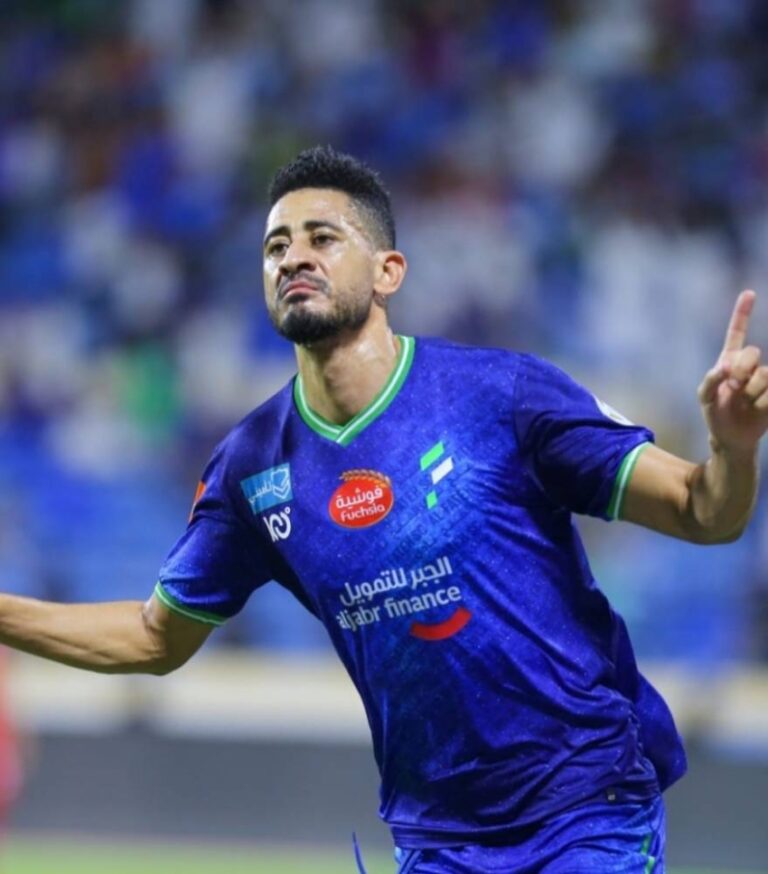 الفتح-يجدد-عقد-النجم-المغربي-مراد-باتنا