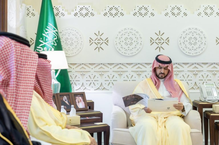 نائب-أمير-المنطقة-الشرقية-يشيد-بدور-التدريب-التقني-والمهني-في-تمكين-الكفاءات-الوطنية