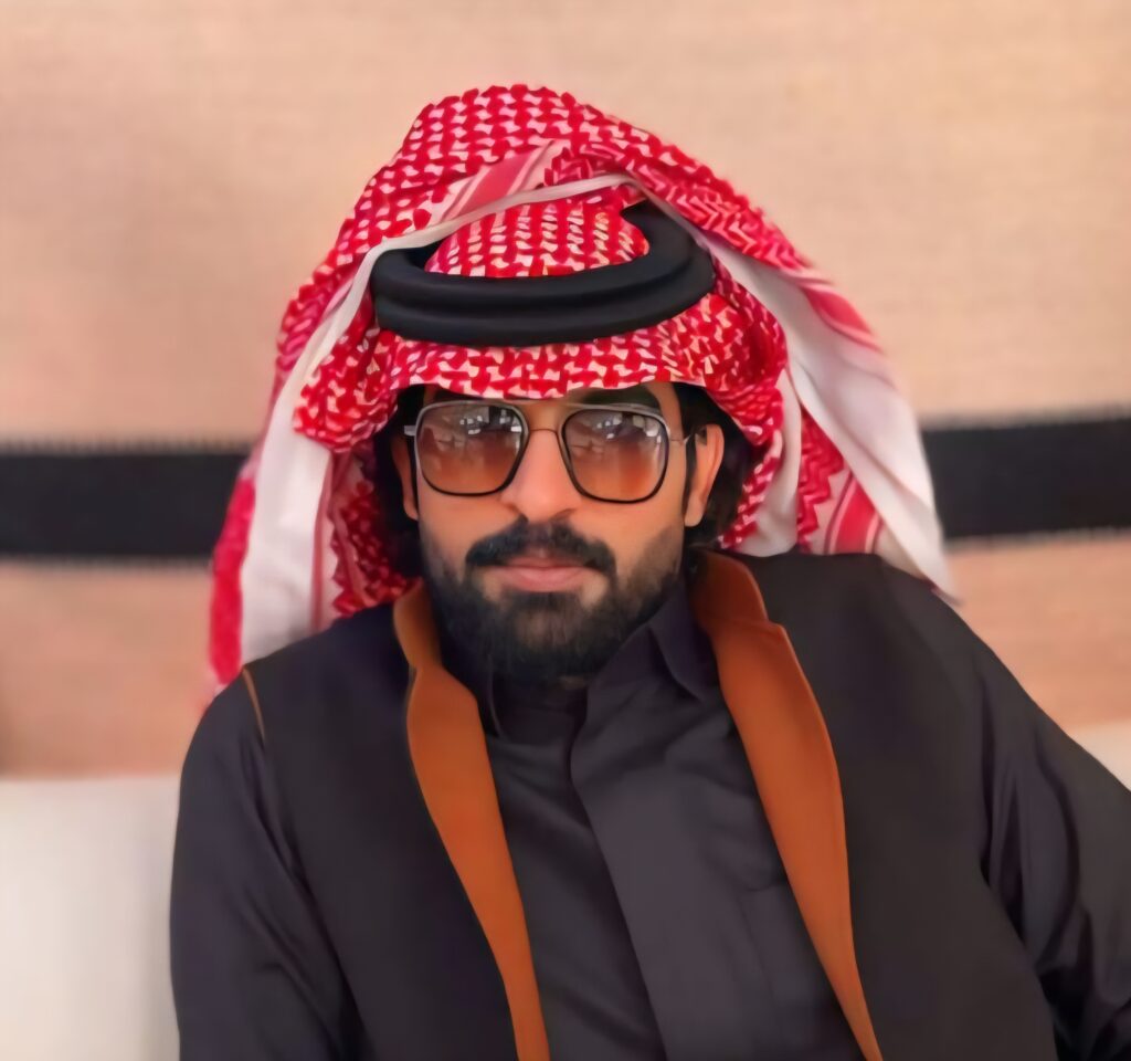 عايد الشهير بـ “شمري كوميدي AYD”.. نموذج لصانع محتوى يجمع بين الكوميديا والتأثير المجتمعي