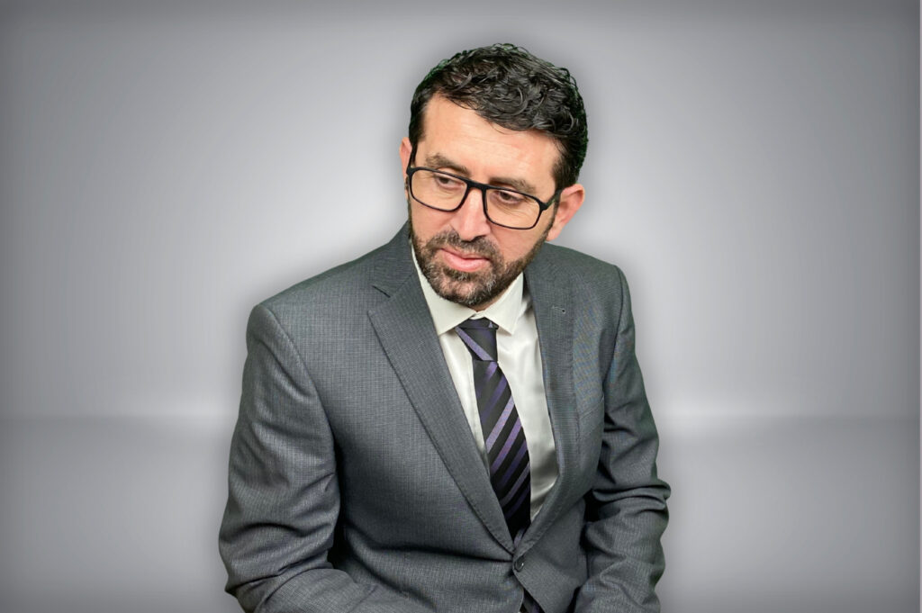 رائد عبد العزيز رمضان: المعرفة كمنهج حياة وصناعة قادة المستقبل في عصر الذكاء الاصطناعي