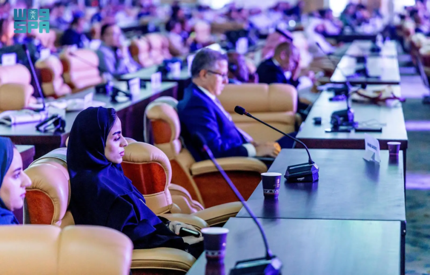 المملكة-تقود-مبادرة-ربط-البشرية-عبر-جسور-اتصال-رقمية