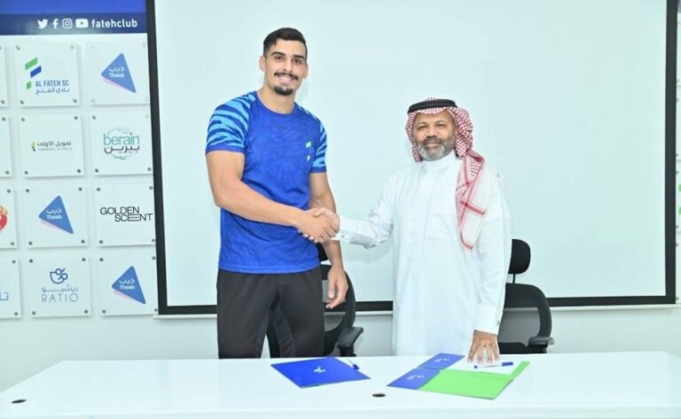 الفتح-يوقع-مع-جواد-الغافلي-والتونسي-بلال-لطفي-لدعم-فريق-اليد