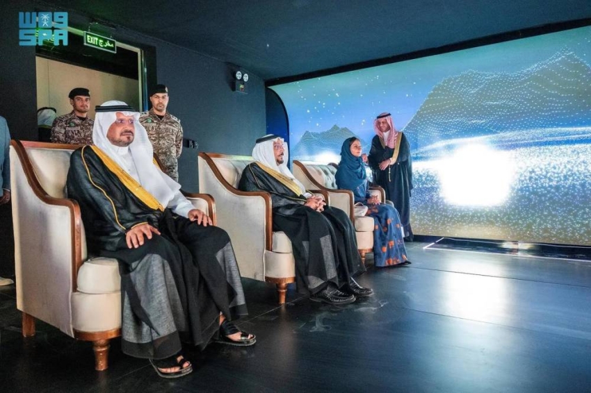 أمير-القصيم-يزور-المعرض-التفاعلي-“روايتنا-السعودية”