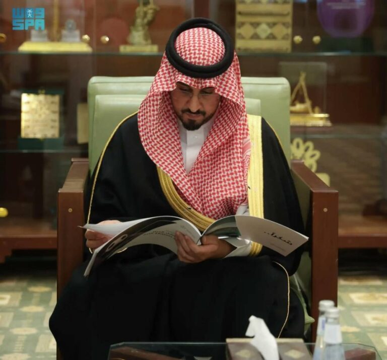 مُحافظ-الخرج-يطّلع-على-تقرير-أعمال-مكتب-فرع-وزارة-الرياضة-بالمحافظة