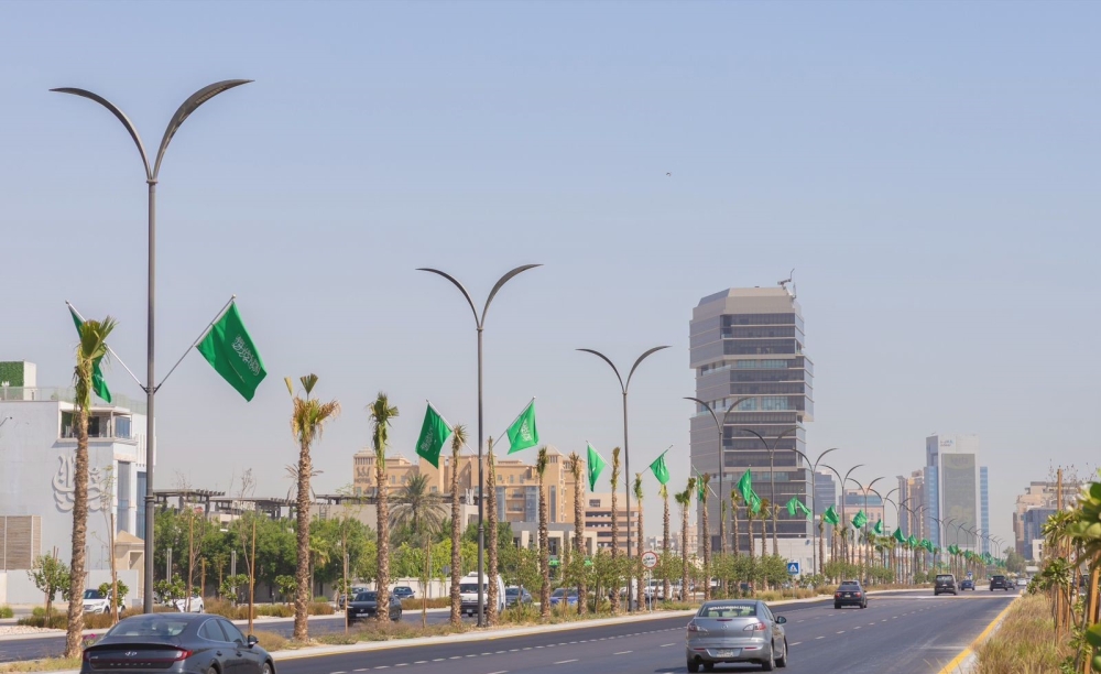 الخبر.-تركيب-أعلام-الوطن-والمجسمات-و15-فعالية-احتفاءً-باليوم-الوطني-95