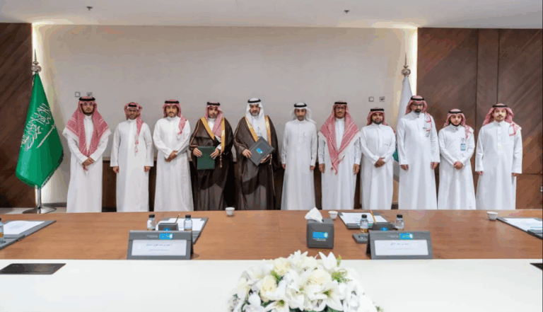 التجارة-الخارجية-توقع-اتفاقية-تعاون-مع-معهد-الملك-عبدالله-لتنظيم-برنامج-التجارة-الدولية