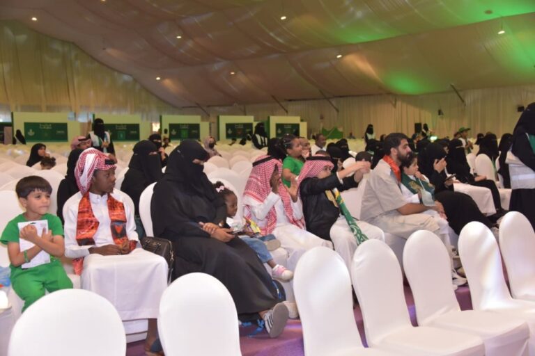 شاهد|-لليوم-الثاني.-براءة-الأطفال-تزين-احتفالات-الدمام-باليوم-الوطني