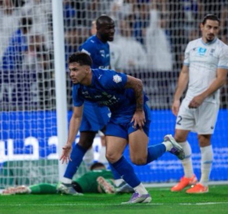 الهلال-يخطف-نقاط-الأخدود-الثلاث-بثلاثية