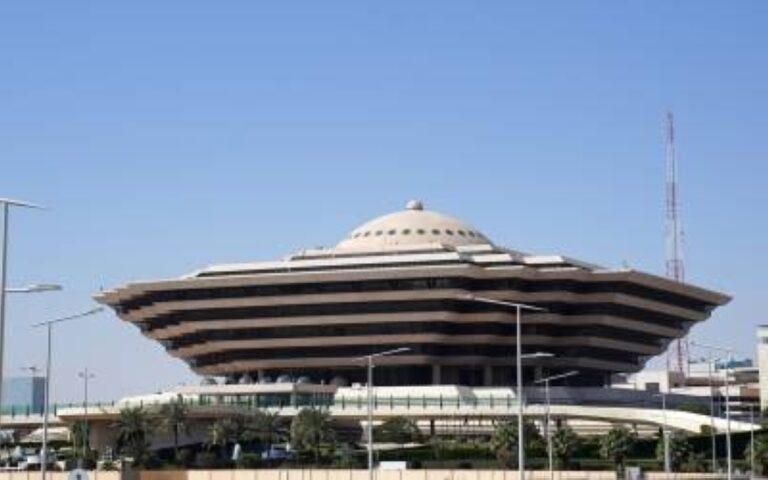الداخلية-تطلق-ختمًا-خاصًّا-بمناسبة-يوم-المعلّم