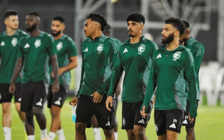 المنتخب-السعودي-يختتم-استعداده-لمواجهة-إندونيسيا-غداً-في-جدة