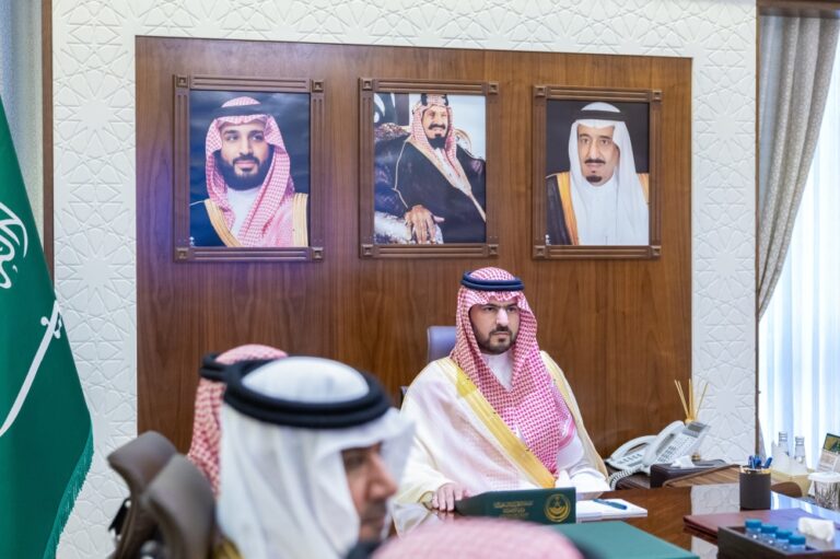 نائب-أمير-الشرقية-يستقبل-رئيس-مجلس-إدارة-جمعية-“طويق”-لصناعة-الكوادر-البشرية 