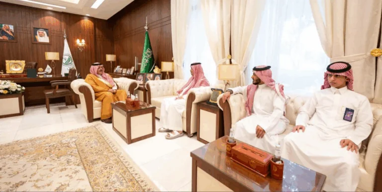 أمير-حائل-يطلع-على-الاستعدادات-لحفل-جائزتي-جزاع-وحسناء-الرضيمان-لتحفيظ-القرآن