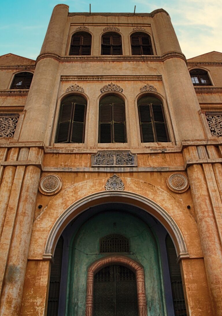 قصر-الكعكي-في-الطائف-يمزج-روعة-الطراز-الروماني-بروح-مجتمع-الحجاز