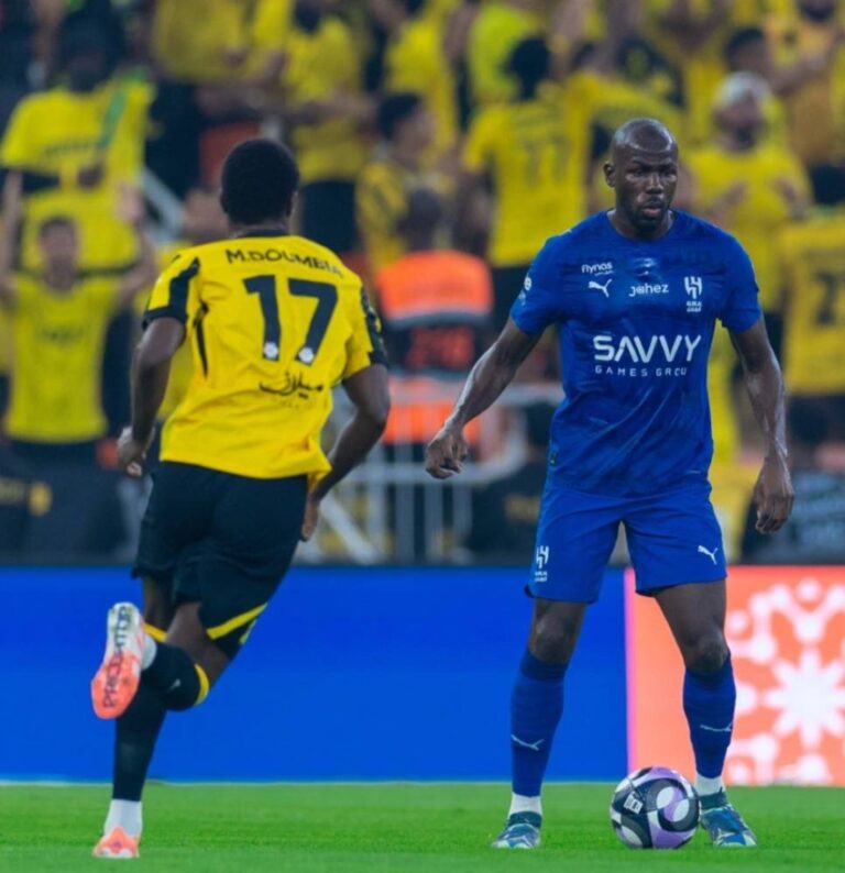 بهدفين-في-الإتحاد.-الهلال-يحسم-الكلاسيكو-في-قمة-الجولة-السادسة-من-دوري-روشن