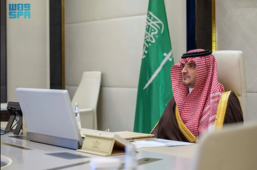 الأمير-عبدالعزيز-بن-سعود-يدشّن-وحدة-الأورام-المتنقلة-بوزارة-الداخلية