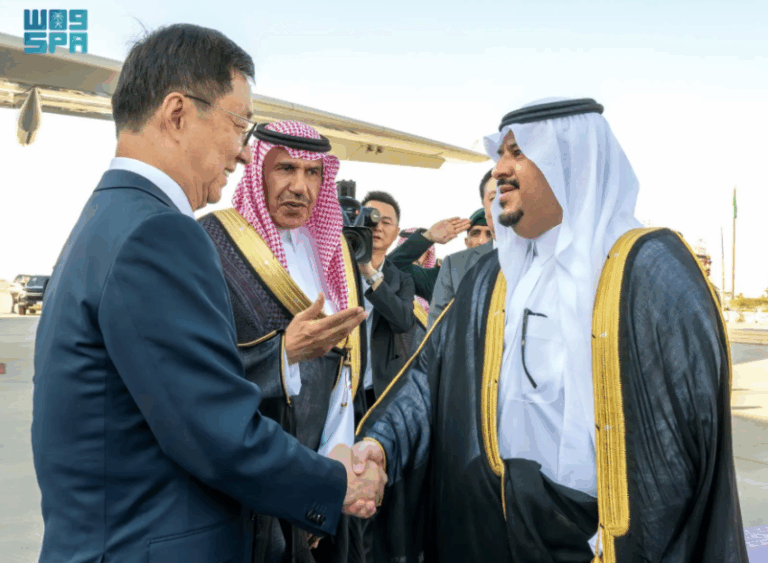 نائب-رئيس-جمهورية-الصين-يصل-إلى-الرياض-للمشاركة-في-منتدى-مبادرة-مستقبل-الاستثمار